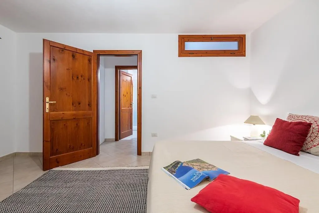 Affittasardegna-Casa Rosa Dei Venti Apartment Cala Gonone