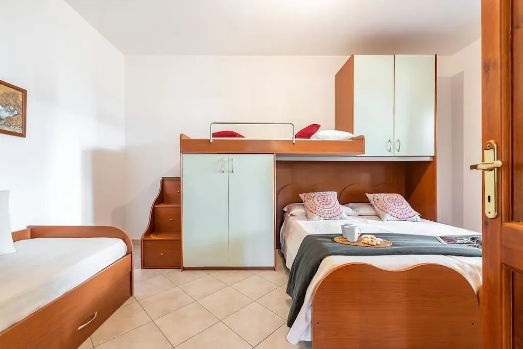 Affittasardegna-Casa Rosa Dei Venti Apartment Cala Gonone