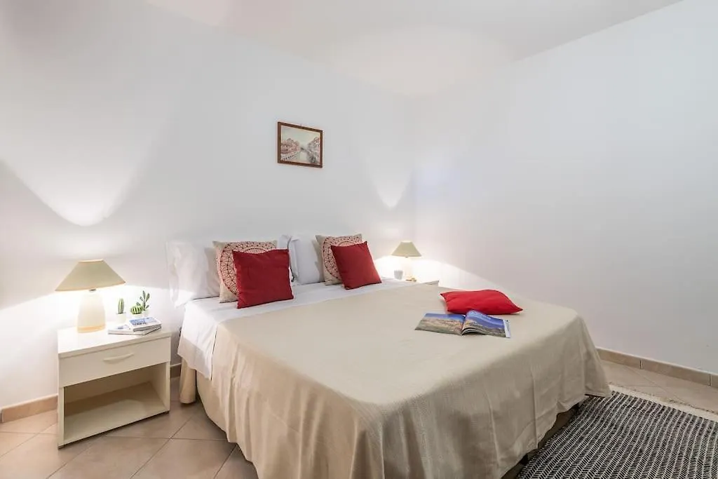Affittasardegna-Casa Rosa Dei Venti Apartment Cala Gonone